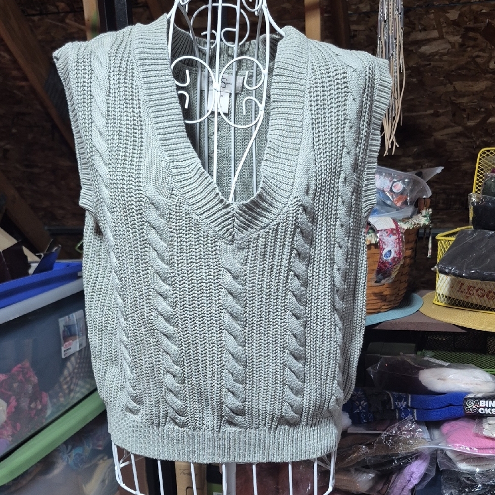 Jessica Simpson Light Sage Green V-Neck Cable Knit Sweater Vest